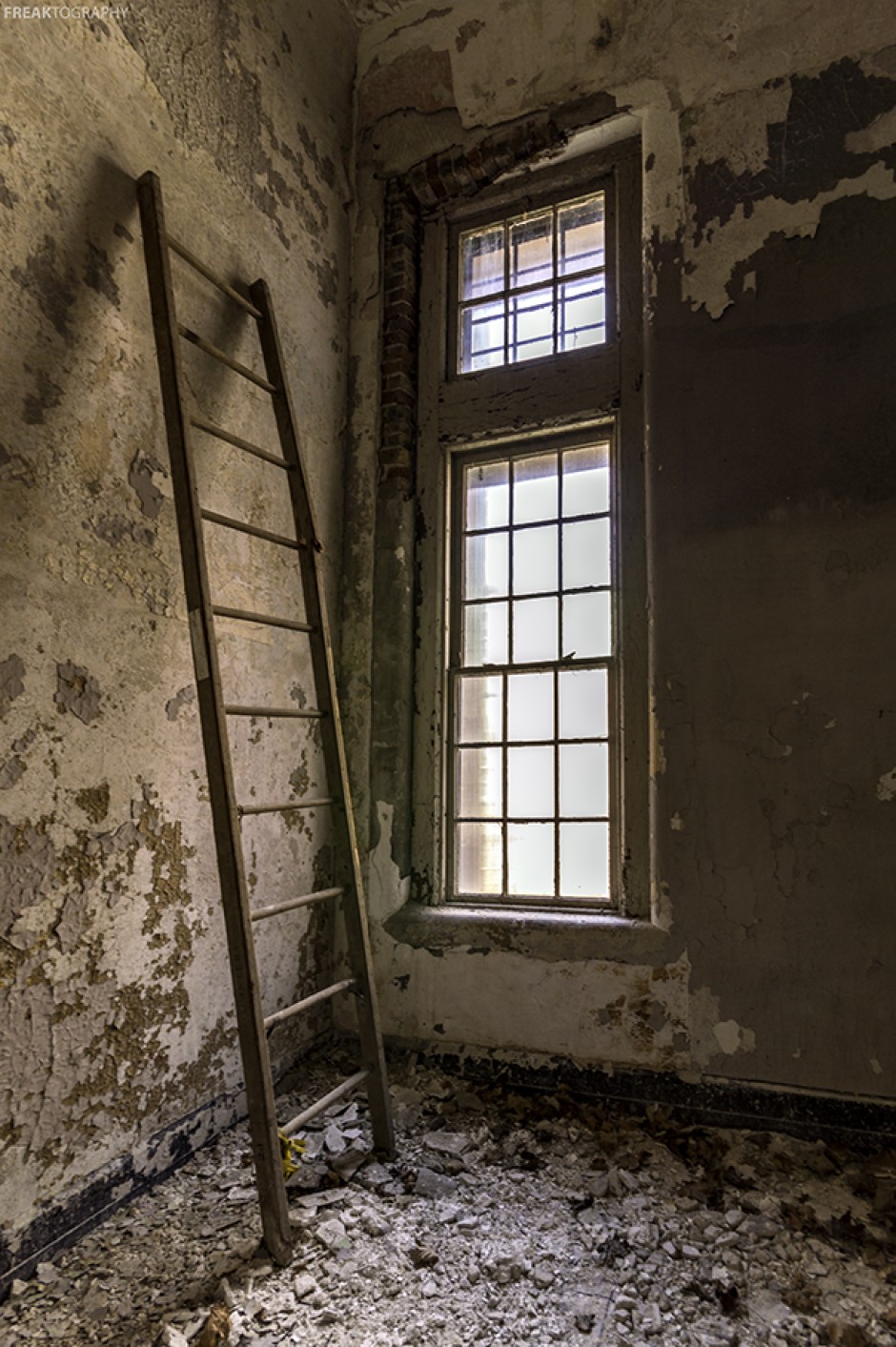 Buffalo State Asylum in the Freaktography Photo of the Day