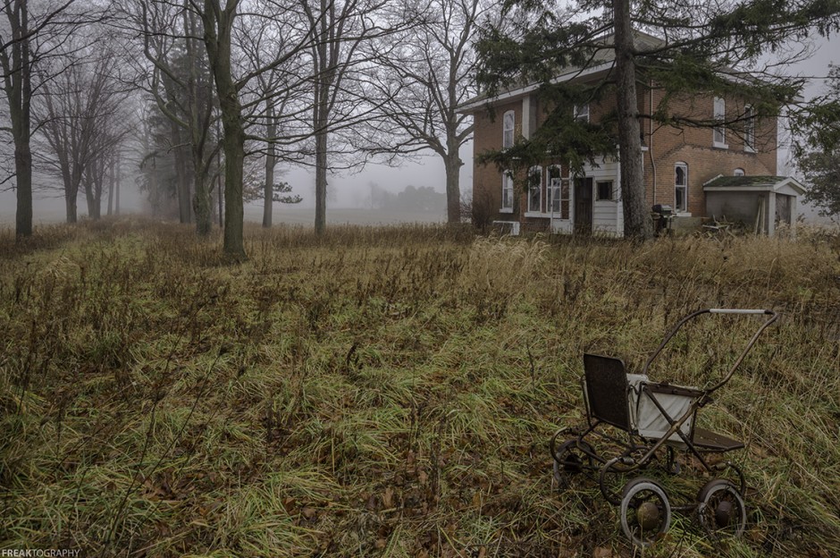 Abandoned photography on a foggy day in Ontario