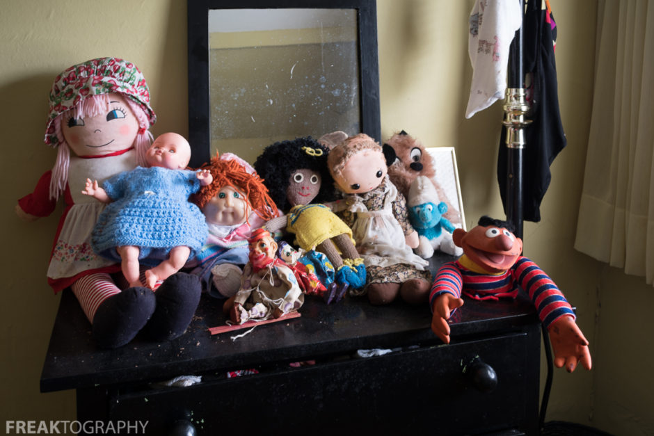 Creepy Dolls Abandoned Time Capsule House Urban exploring