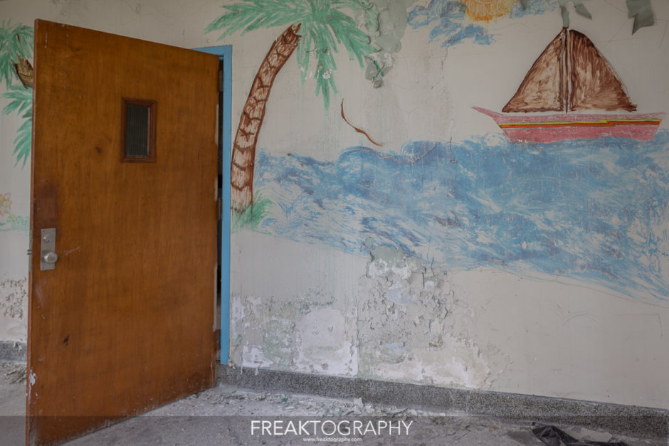 Abandoned St Thomas Psychiatric Hospital Childrens Ward 2018