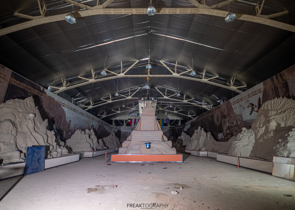 Abandoned Niagara Falls Memorial Arena and International Sand Sculpture Museum