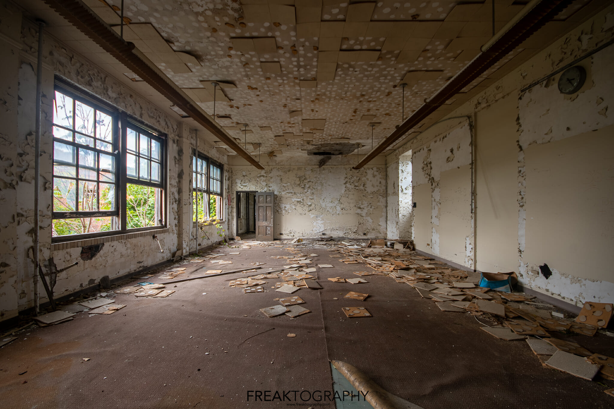 Abandoned School in Buffalo New York | FREAKTOGRAPHY