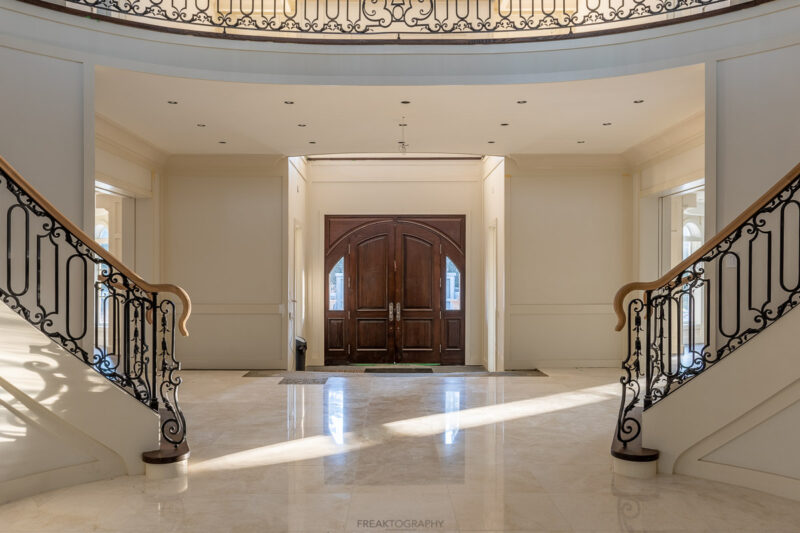 inside an 18 million dollar mansion