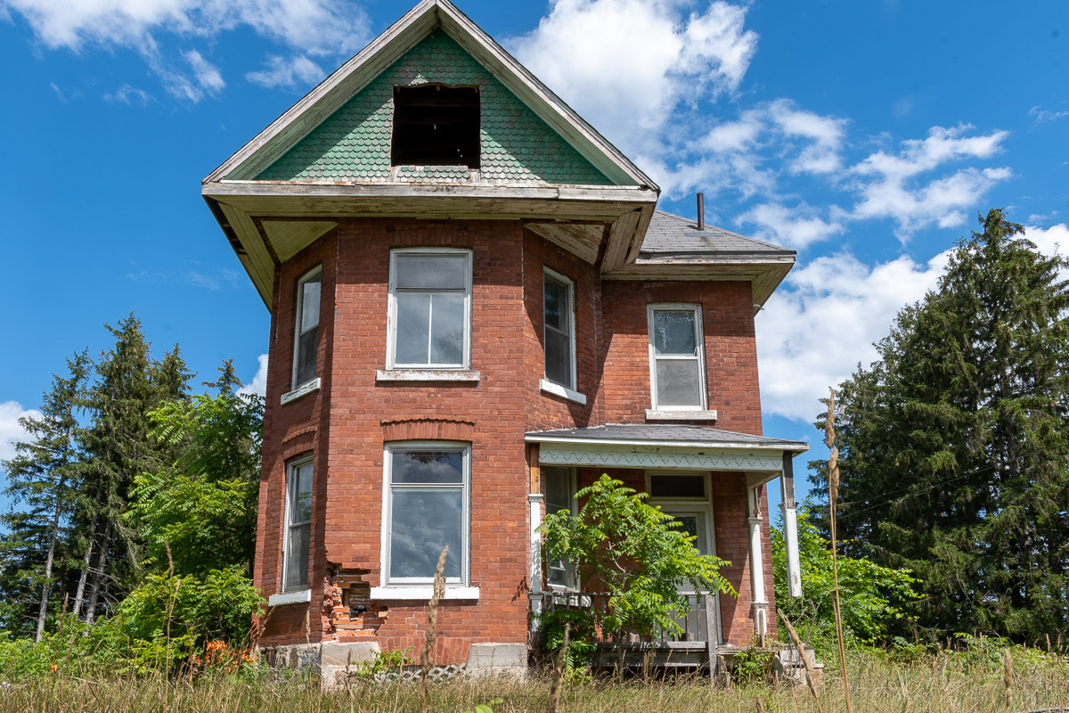 Abandoned House Meaford Ontario Canada FREAKTOGRAPHY