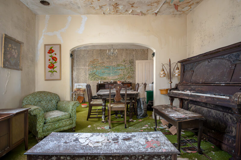 Time Capsule House Abandoned For Over 30 Years
