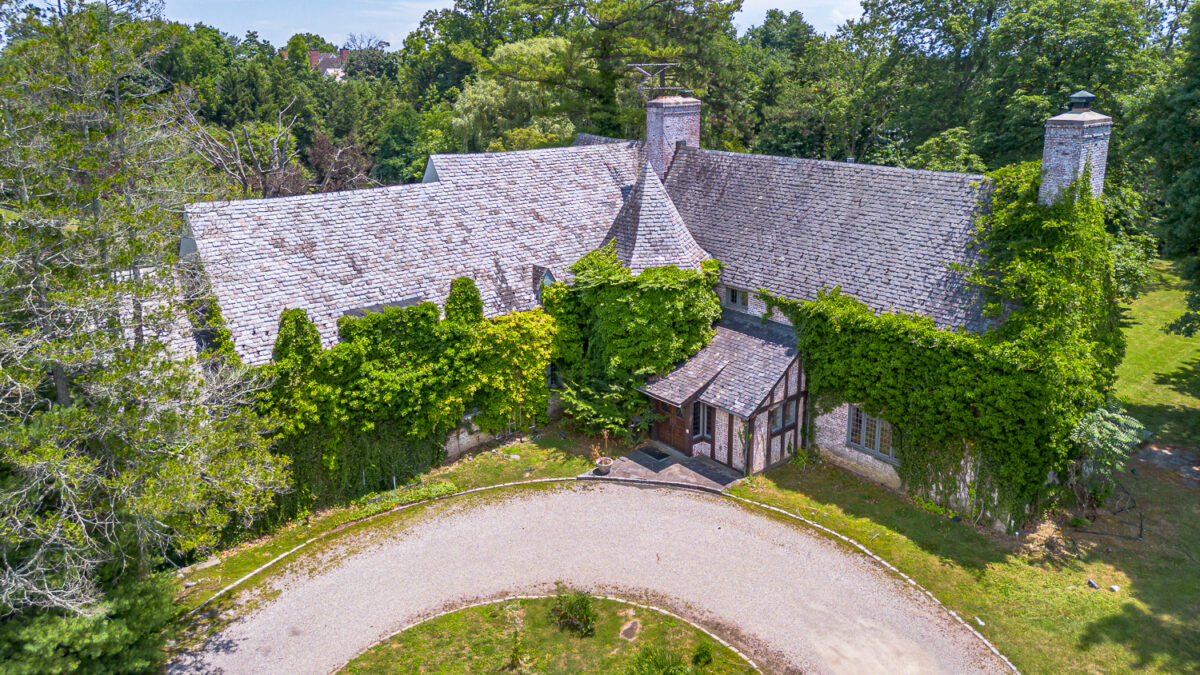 Massive BILLIONAIRES ABANDONED MANSION