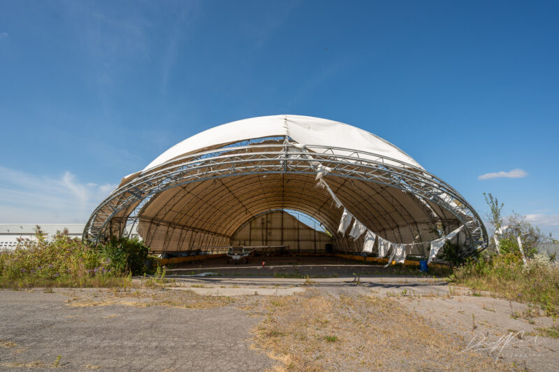 abandoned airport flight training school