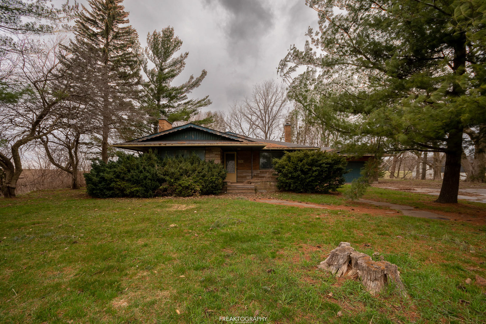 abandoned 1970s retro bungalo with power