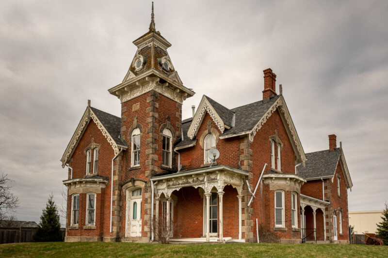 Abandoned High Victorian Mansion from 1880 | Forgotten Ontario Heritage Home Exploration