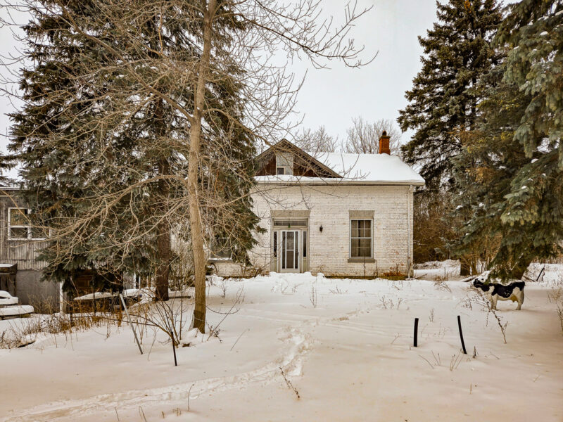 ABANDONED Time Capsule House Filled With Vintage Treasures