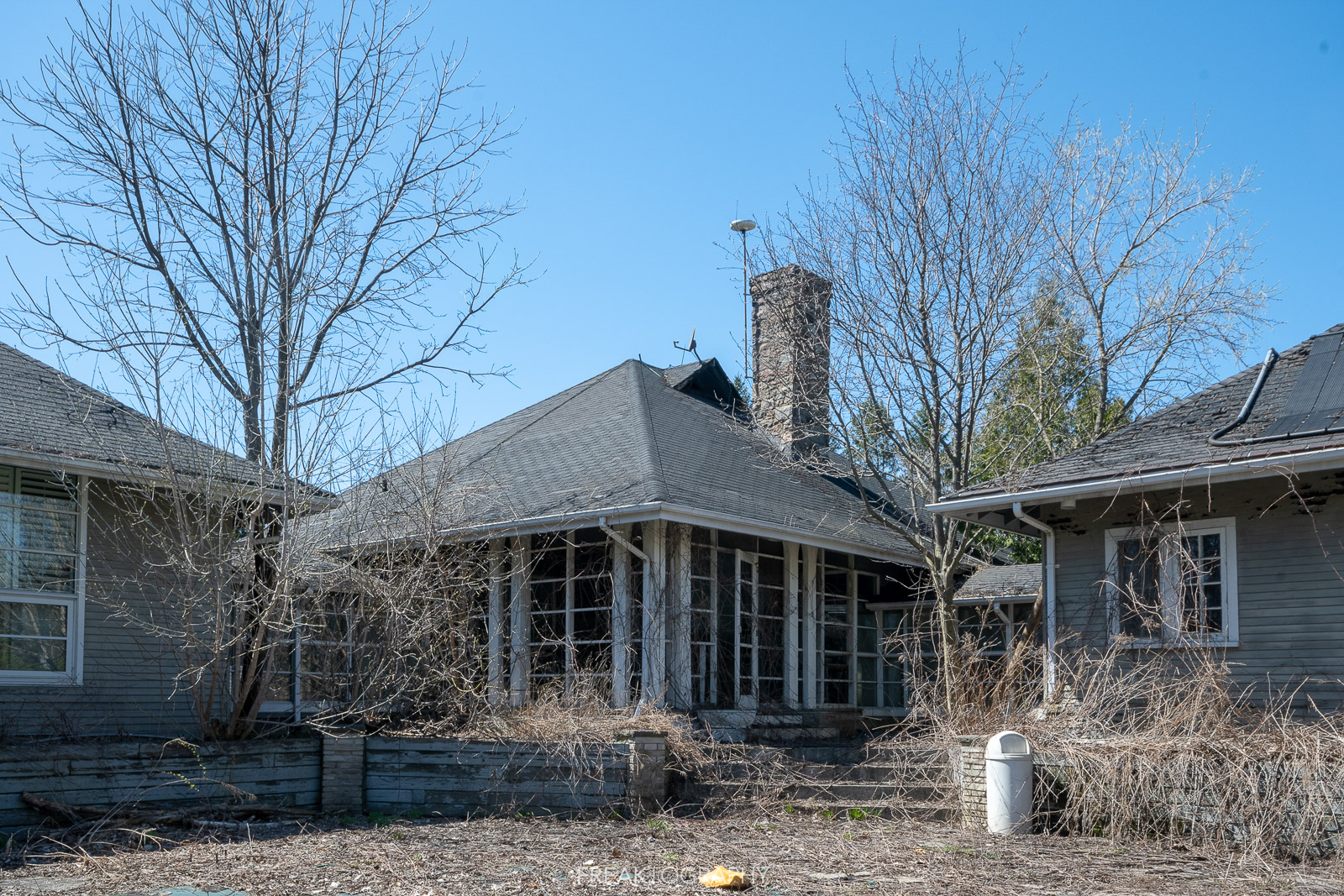 Abandoned Time Capsule Mansion The Twilight Zone Mansion
