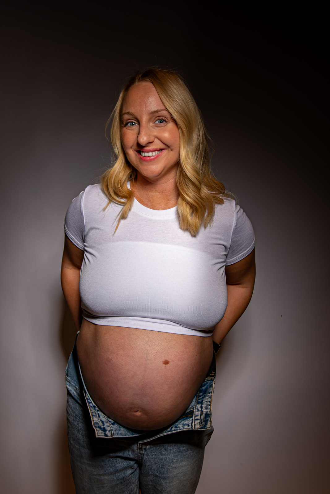 rachel and james Maternity Photoshoot Burlington